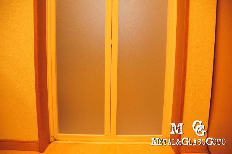 東京都西東京市 浴室折れ戸 交換工事 