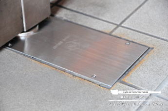 東京都 東村山市 フロアヒンジ交換工事