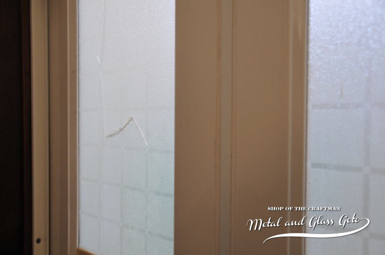 埼玉県 狭山市 浴室折れ戸 交換修理 