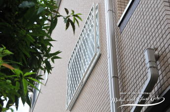 埼玉県 さいたま市 枠付 壁付 面格子 取付工事 