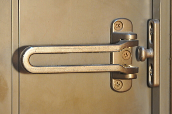 �h�A�C�� �h�A���� �h�A�K�[�h