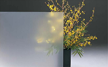 �K���X���� �K���X�C�� ����K���X