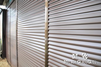 東京都 昭島市 中古一戸建て 雨戸 交換工事