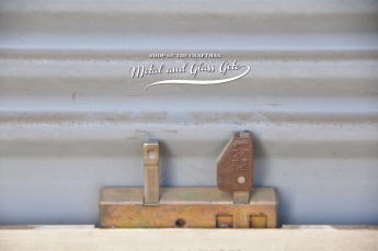 東京都 東村山市 中古一戸建て 雨戸錠 交換修理