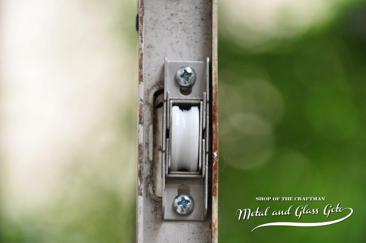 神奈川県 川崎市 川崎区 雨戸 戸車交換修理