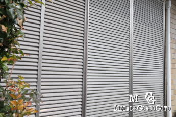 東京都 国分寺市 中古一戸建て 雨戸 交換修理 