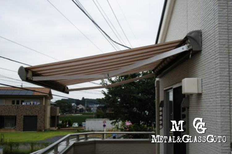 埼玉県狭山市 リクシル オーニング 彩鳥取付工事