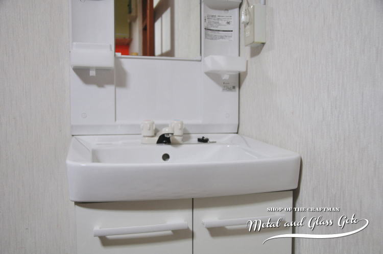 埼玉県所沢市 INAX 洗面化粧台 取付工事 